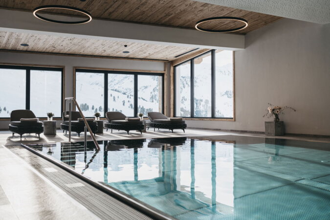 Vaya Pool